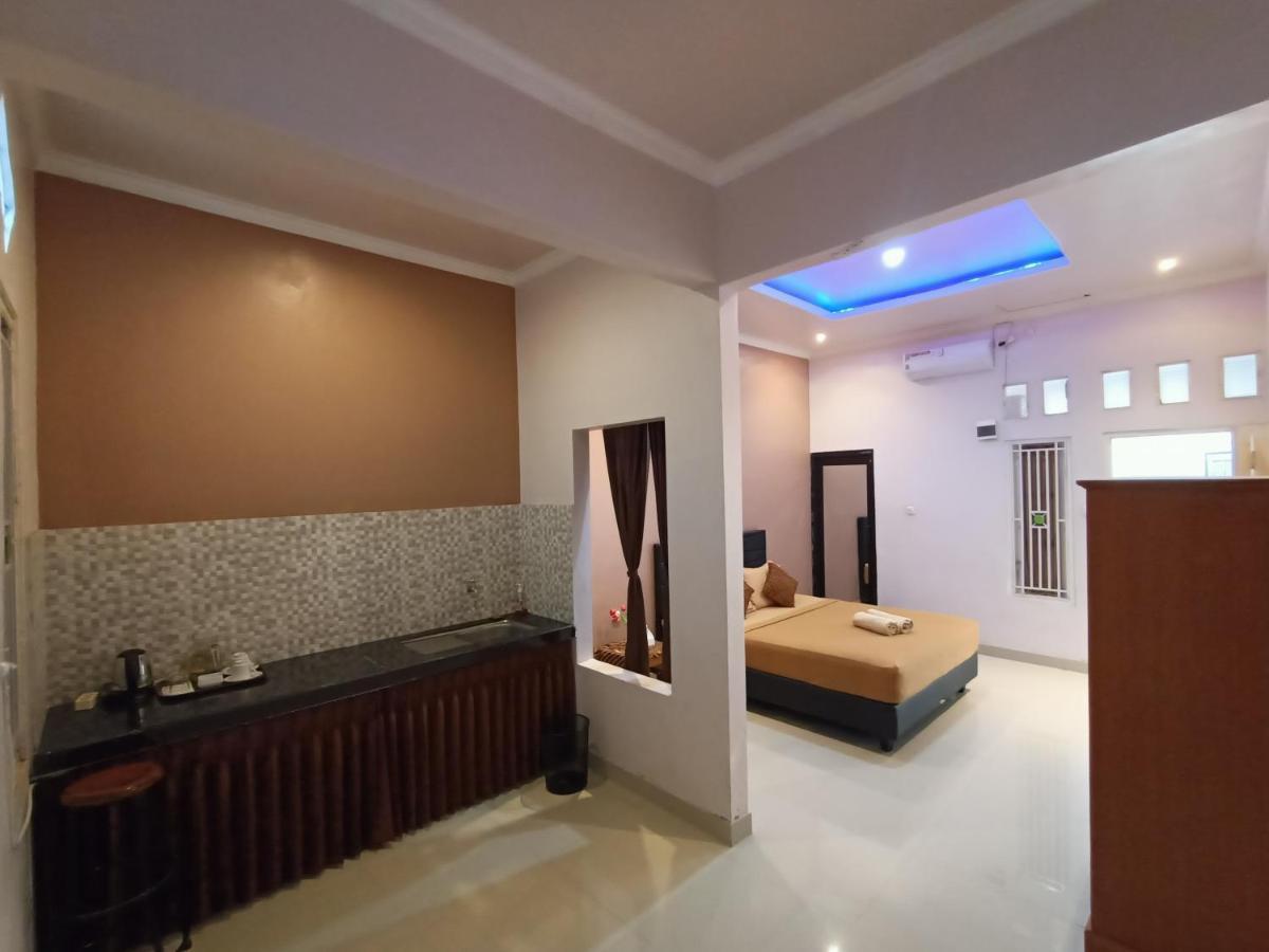 Bis Homestay Sumbawa Exterior photo